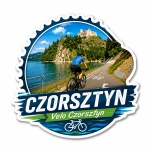 Magnes pamiątkowy Czorsztyn z rowerzystą na drodze rowerowej, jeziorem i zamkiem na wzgórzu