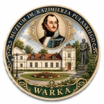 Pamiątkowy magnes Muzeum im. Kazimierza Pułaskiego w Warce z widokiem muzeum, pomnikiem i portretem Kazimierza Pułaskieg