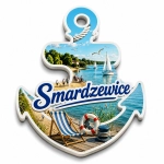 Pamiątkowy magnes Smardzewice z widokiem jeziora, łódkami żaglowymi, drzewami i plażą