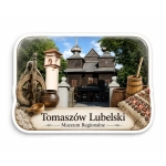 Magnes Tomaszów Lubelski z motywem Muzeum Regionalnego i tradycyjnymi przedmiotami
