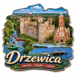 Magnes pamiątkowy z widokiem zamku w Drzewicy, kajaków na rzece oraz jeziora z drewnianą altanką